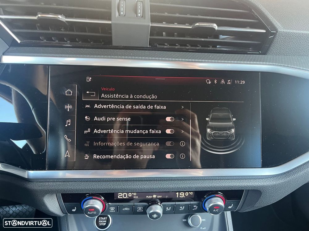 Audi Q3 Sportback 45 TFSIe S tronic - 37