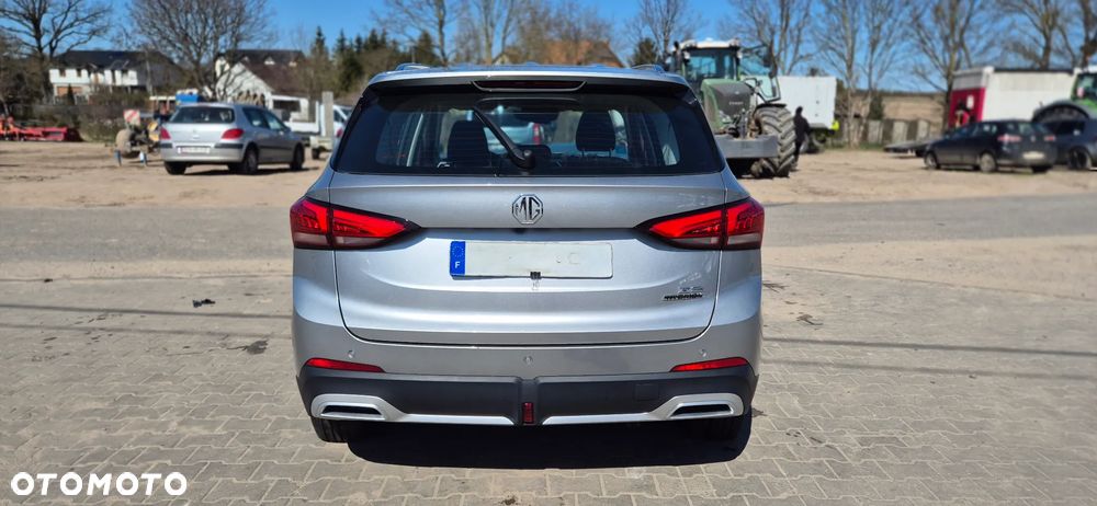 MG ZS Hybrid+ - 19