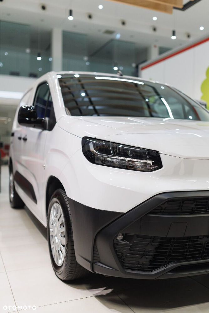 Toyota Proace City - 22
