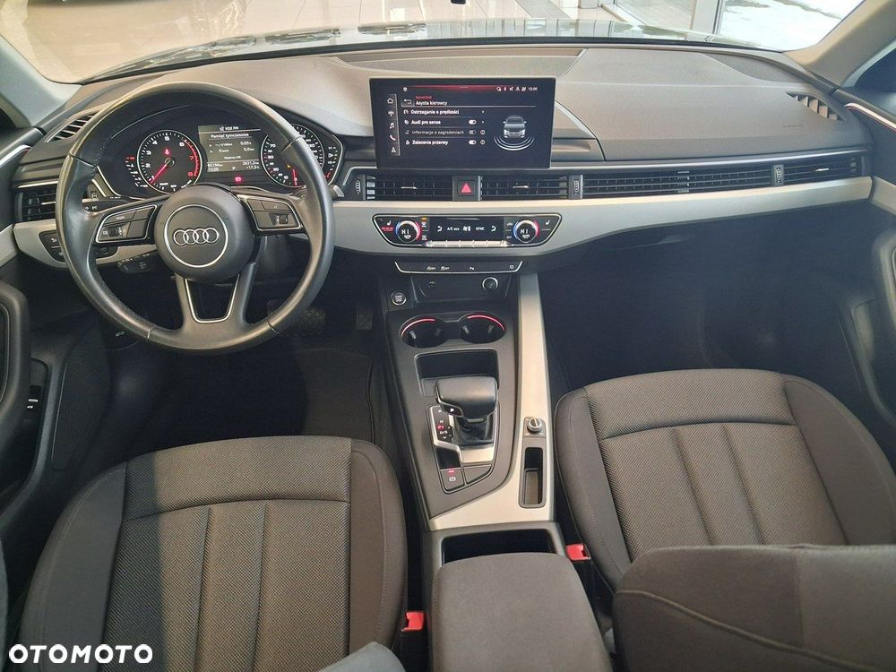 Audi A4 Limousine - 17