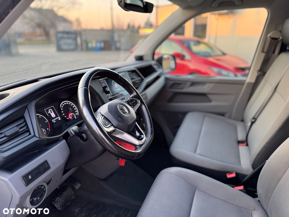 Volkswagen Transporter - 17