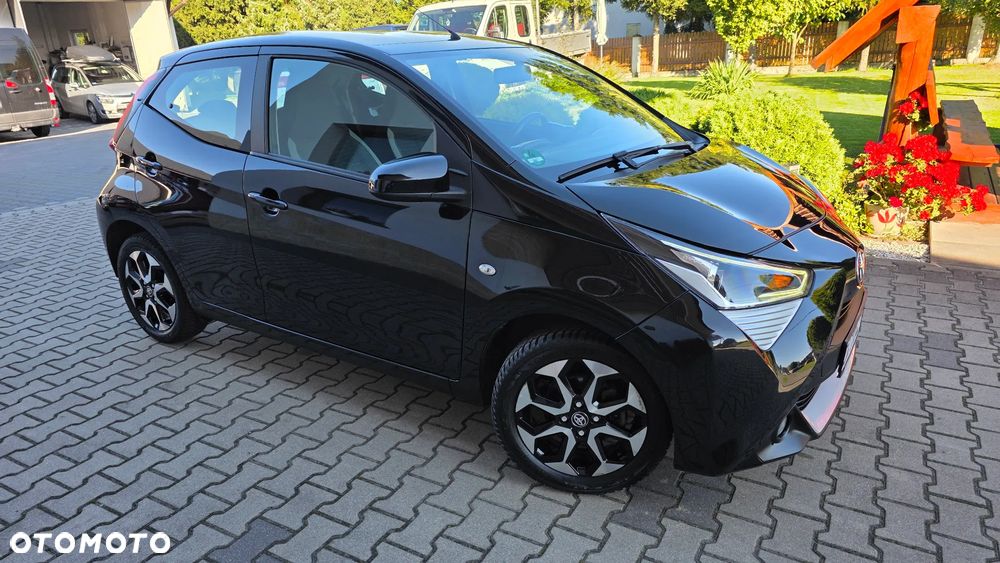 Toyota Aygo x-play club - 10