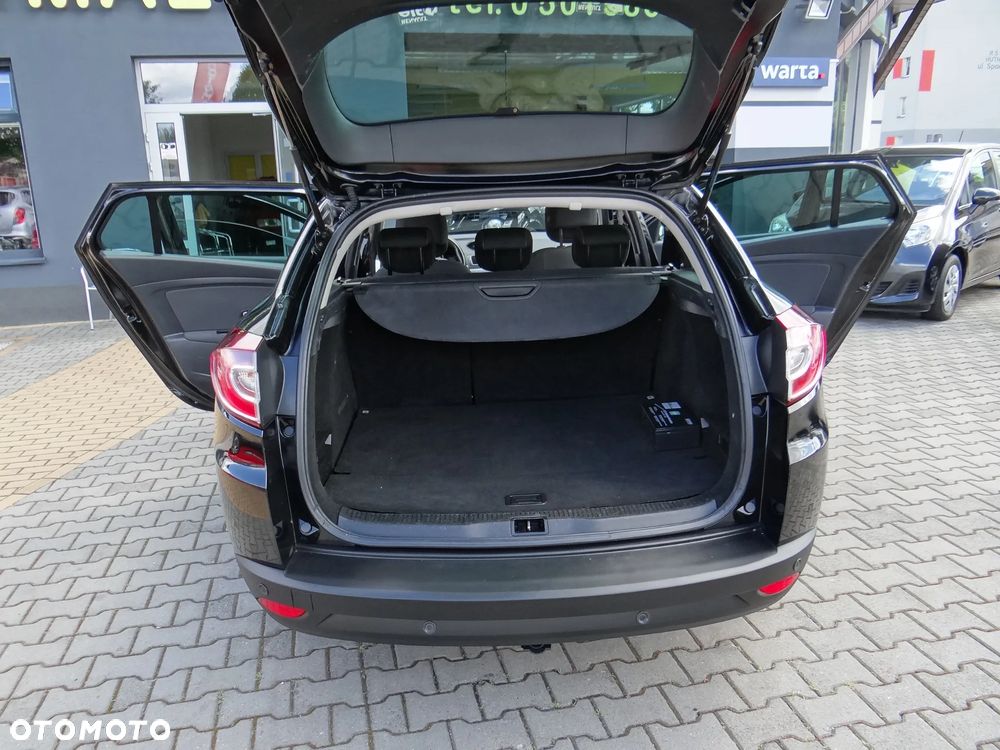 Renault Megane ENERGY TCe 115 Start & Stop Authentique - 19