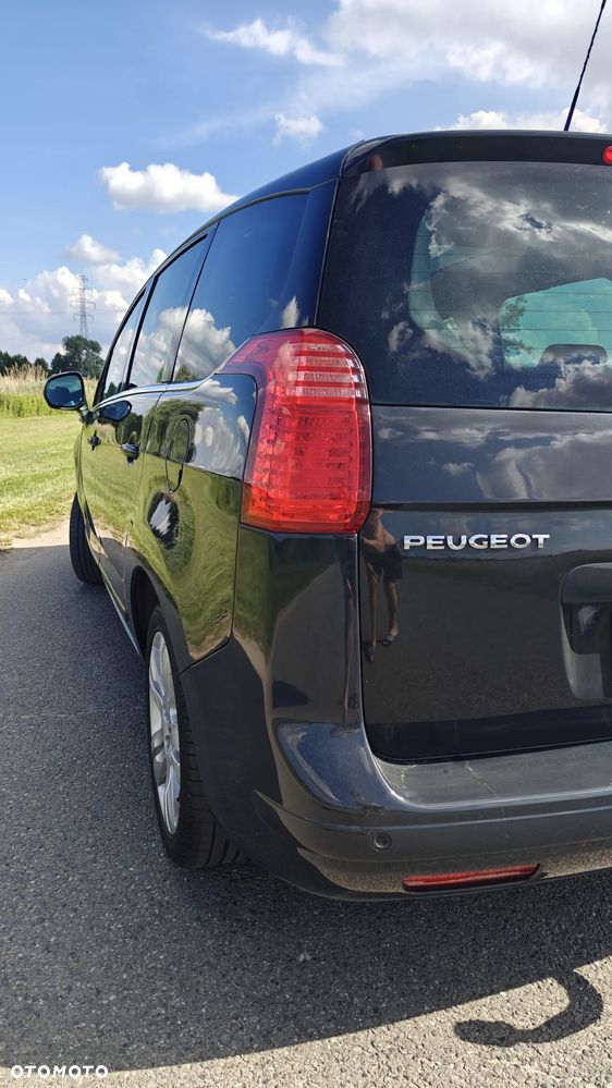 Peugeot 5008 HDI FAP 150 Premium - 8