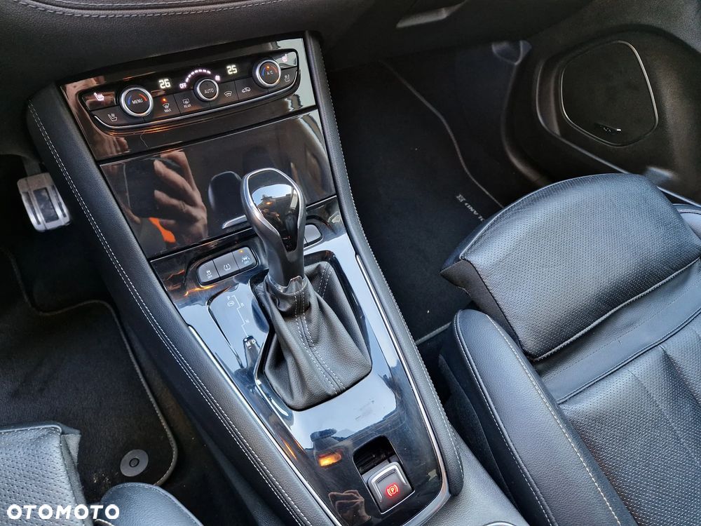 Opel Grandland X 2.0 CDTI Ultimate S&S - 23