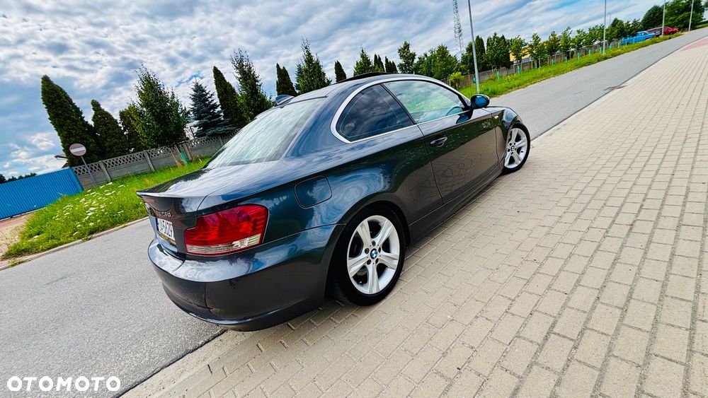 BMW Seria 1 123d - 8