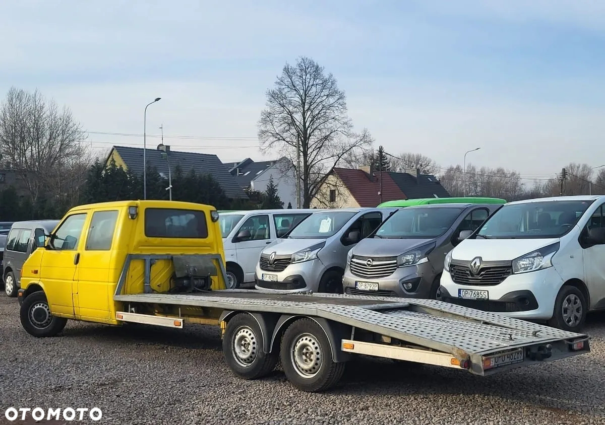 Volkswagen Transporter - 4