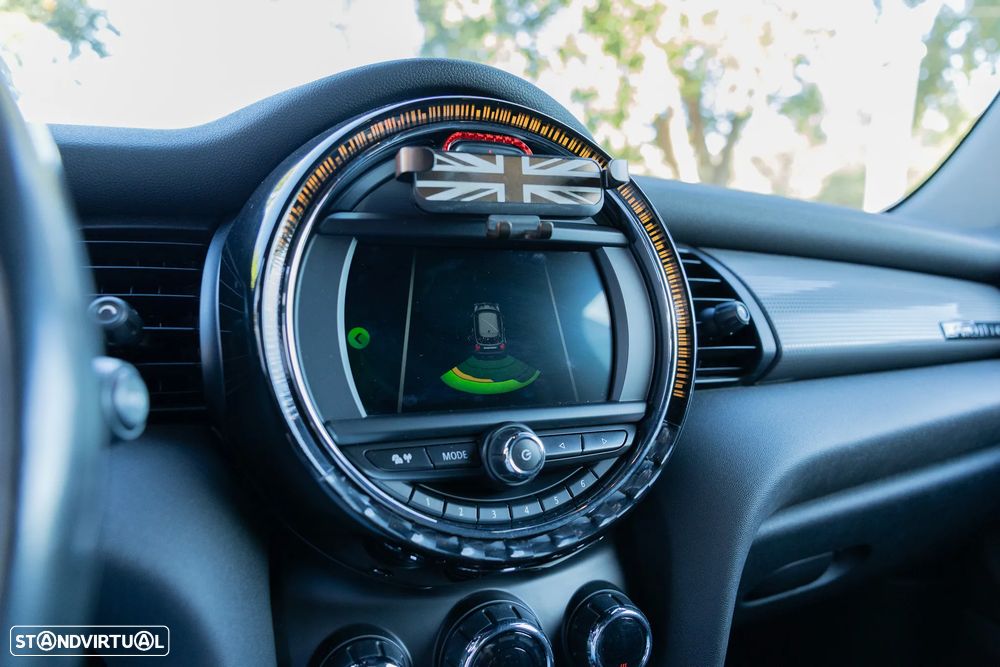 MINI 3 Portas Cooper D Aut. - 14