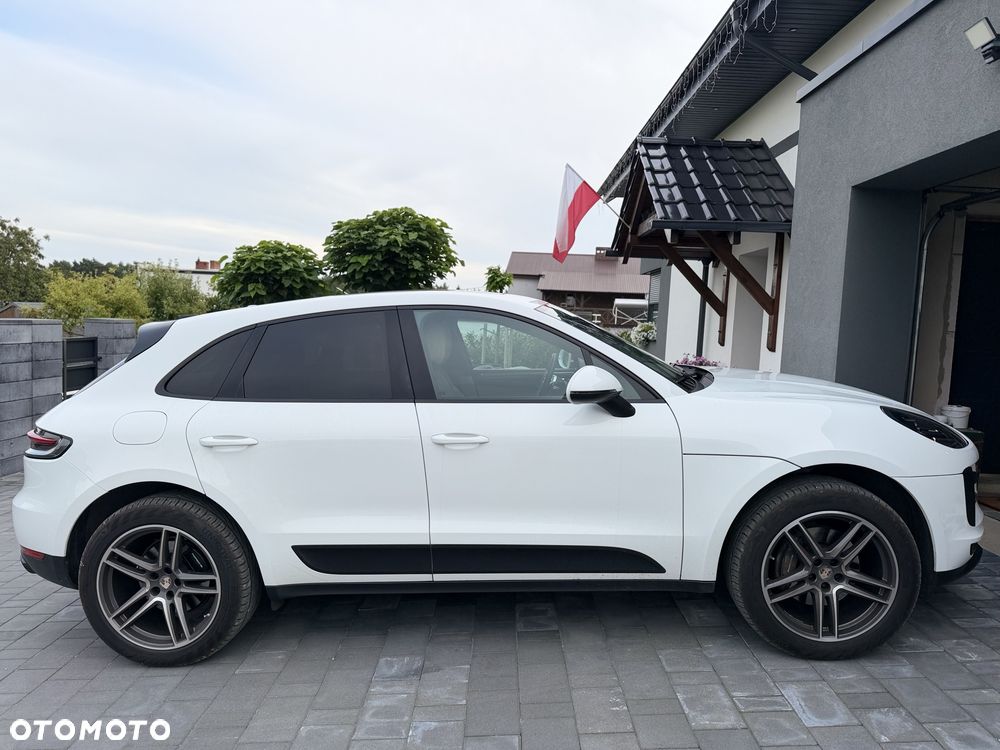 Porsche Macan - 3