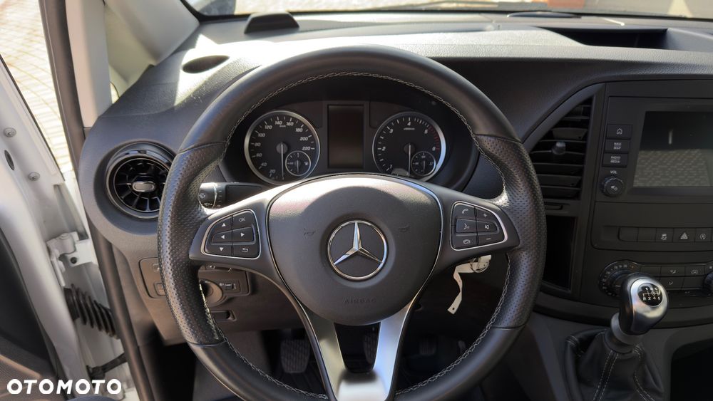 Mercedes-Benz Vito - 15