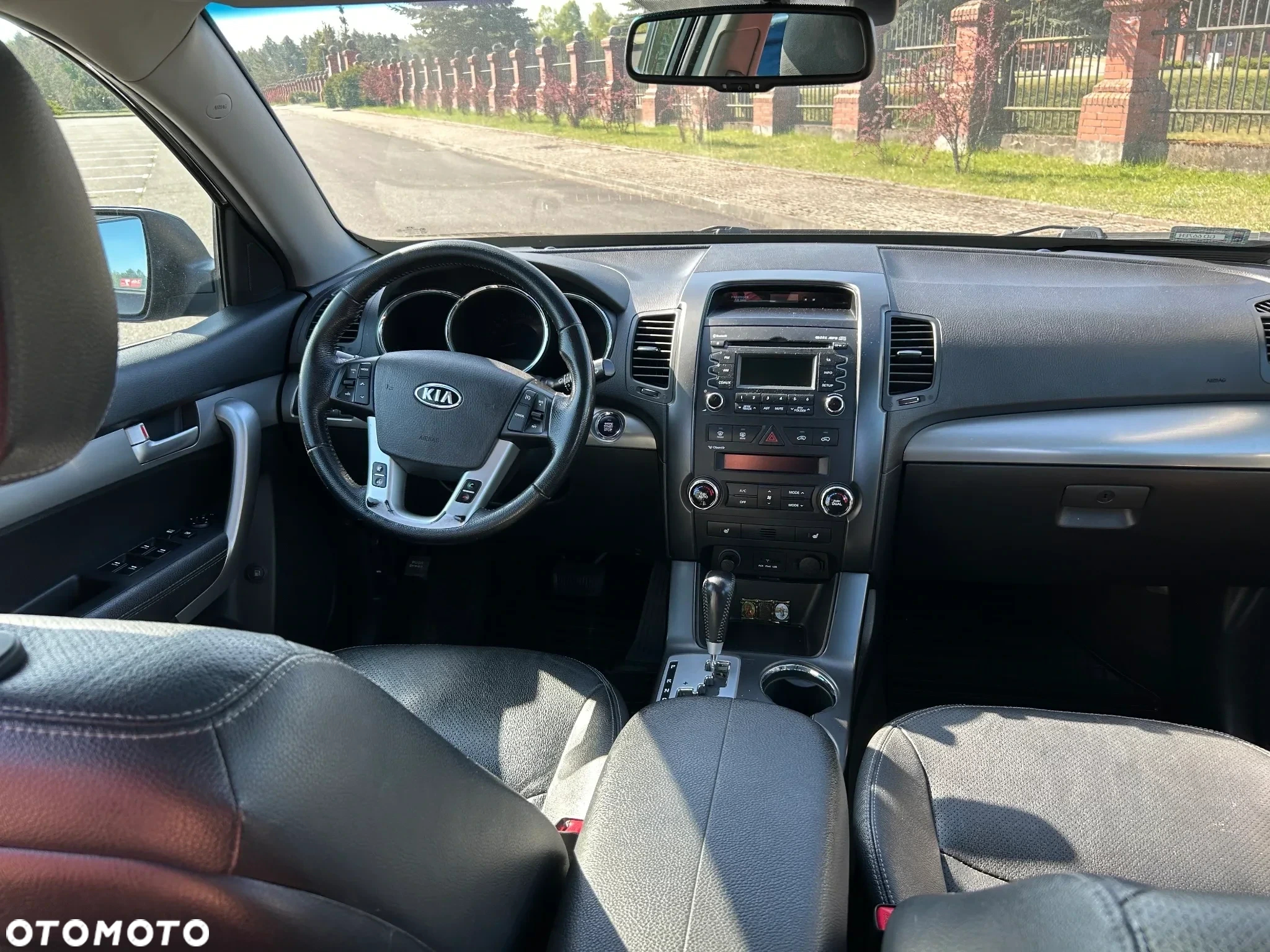 Kia Sorento - 17