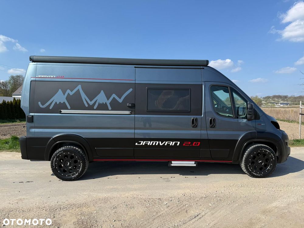 Inny Clever Celebration - 12