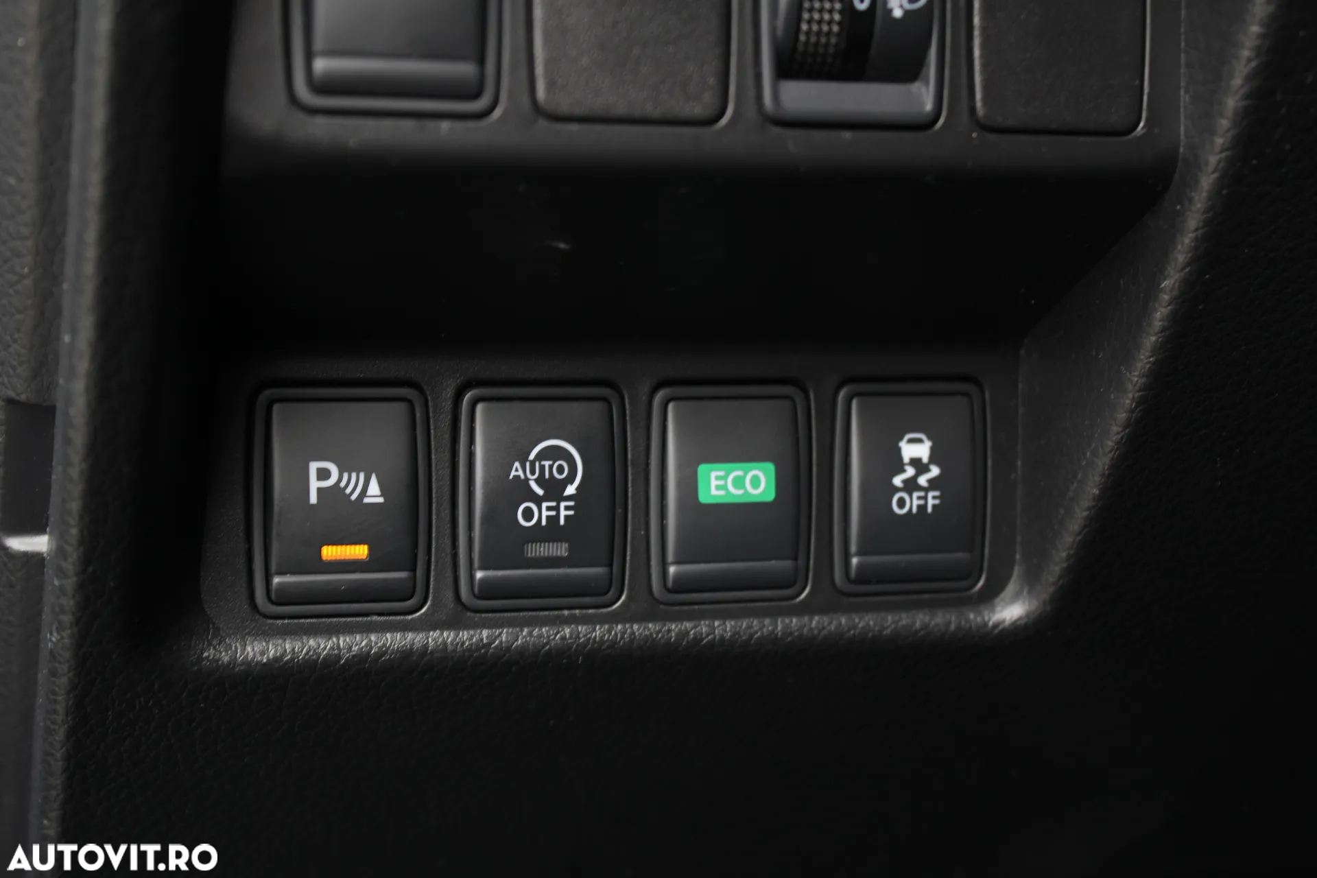 Nissan Qashqai 1.6 DCI Start/Stop X-TRONIC Acenta - 12