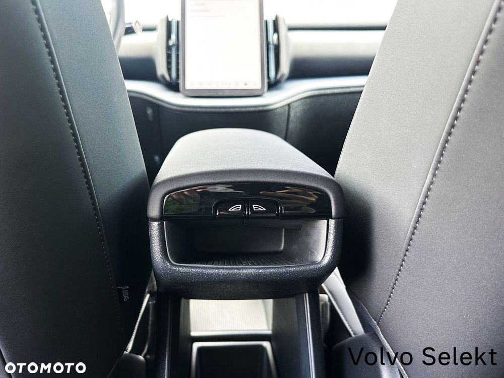 Volvo EX30 - 17
