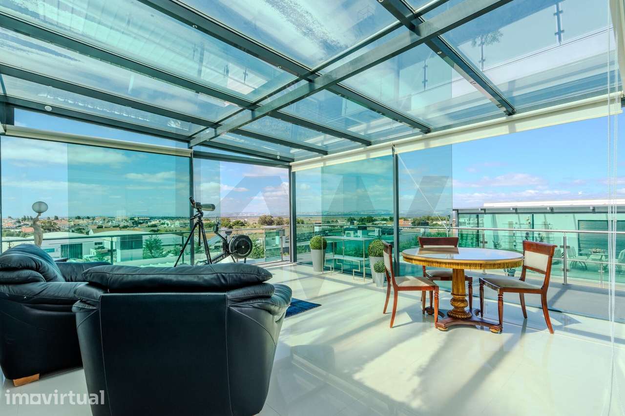 Moradia Exclusiva T4+1 em Alcochete com Piscina e Vistas Panorâmicas - Grande imagem: 5/60