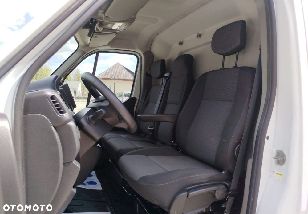 Renault Master - 10