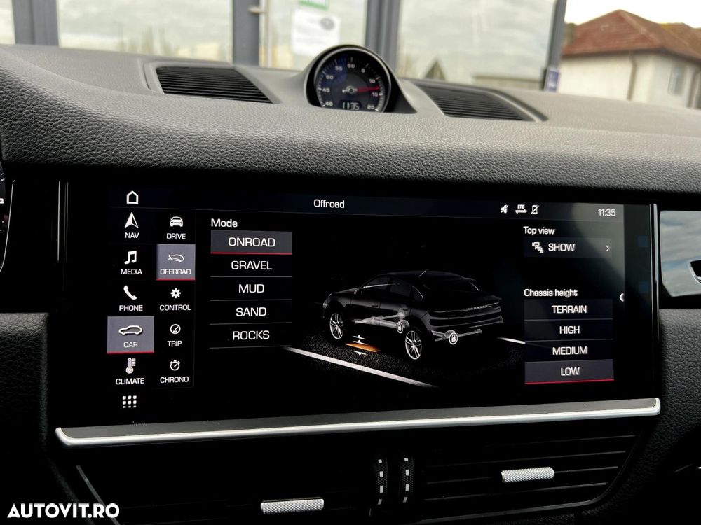 Porsche Cayenne - 27