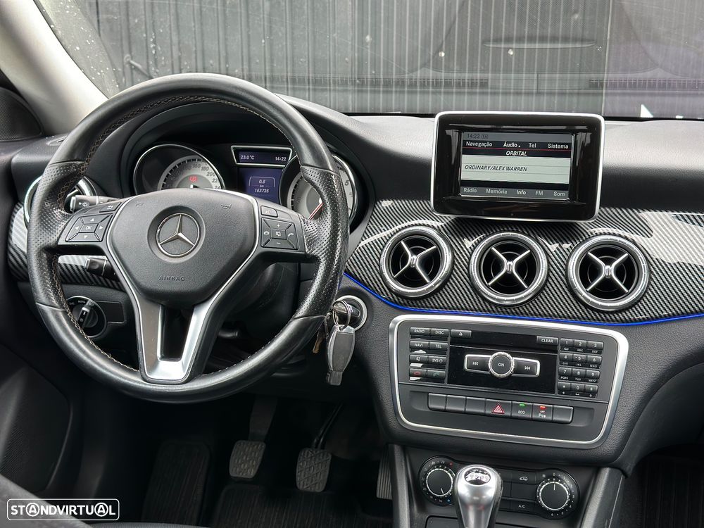 Mercedes-Benz CLA 180 - 5