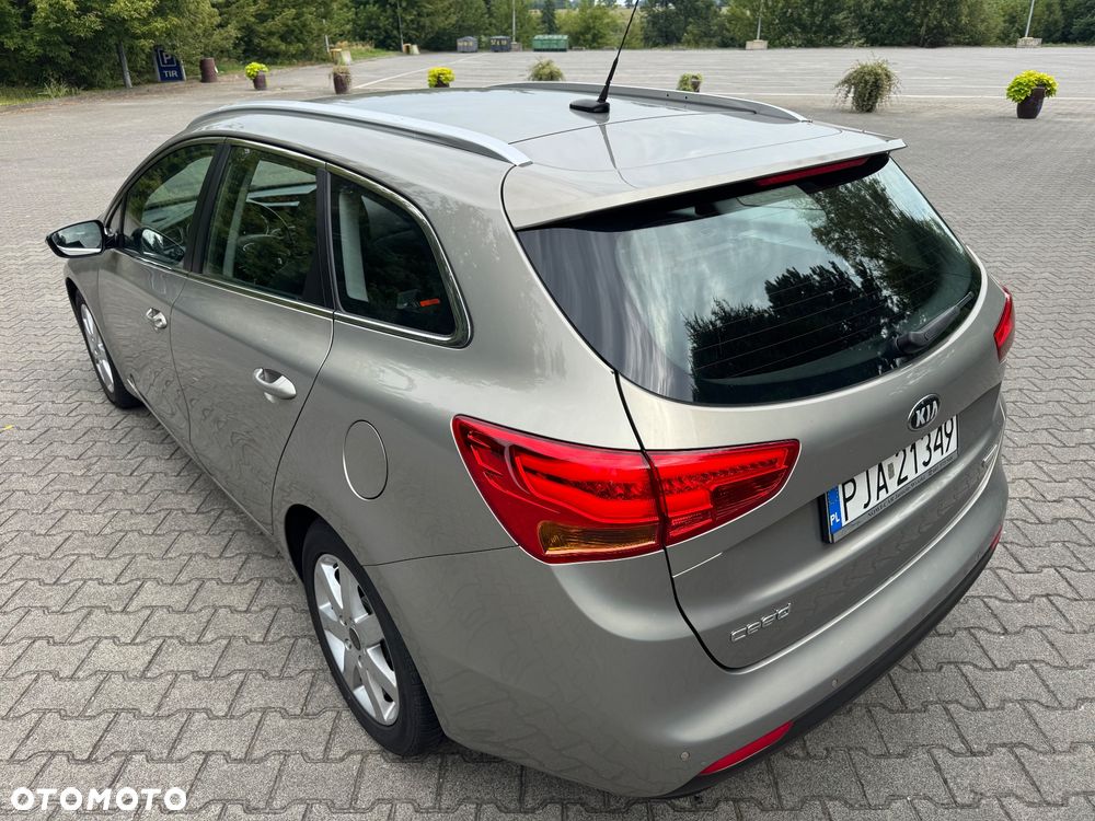 Kia Ceed 1.6 GDI Business Line - 14