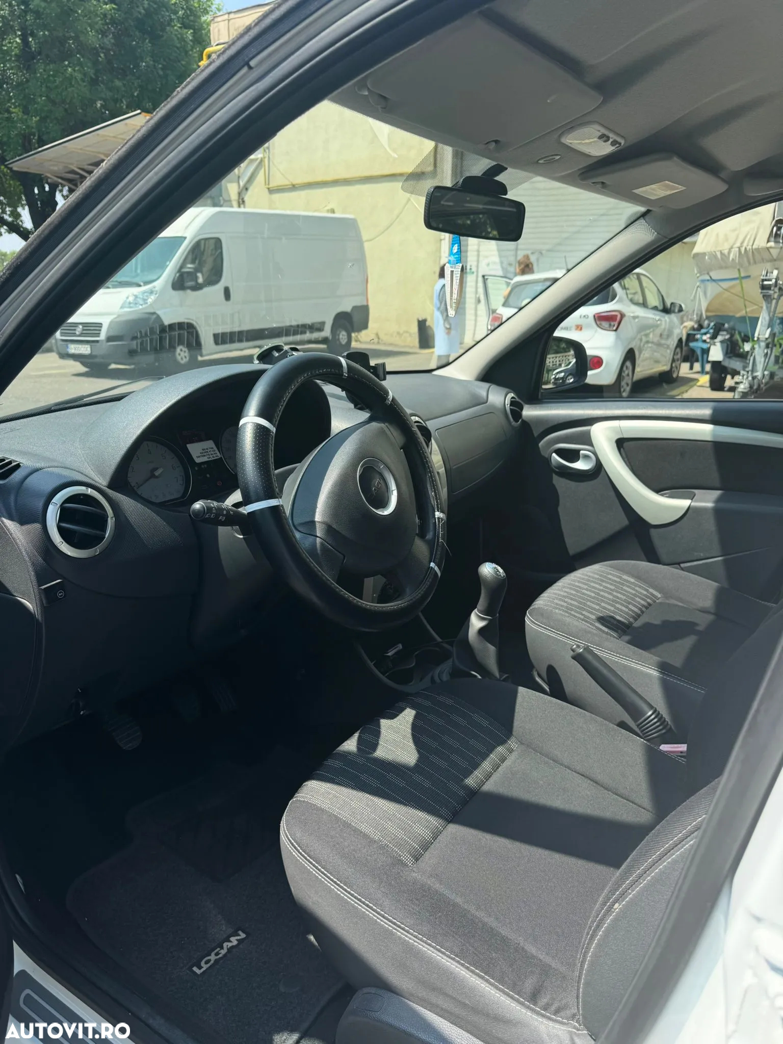 Dacia Logan - 7