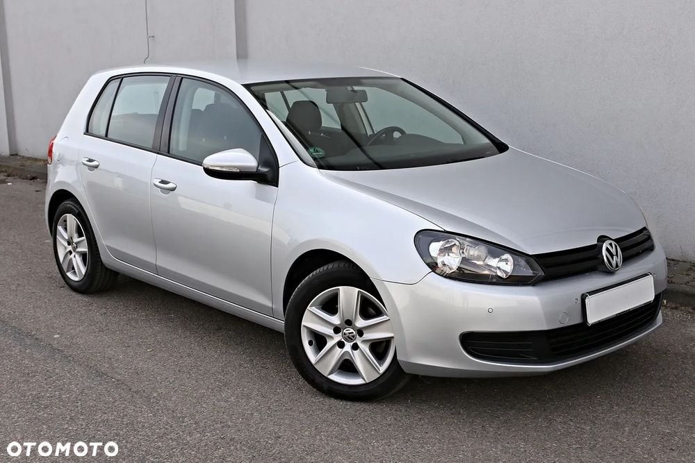 Volkswagen Golf 1.6 TDI DPF BlueMotion Technology Team - 18
