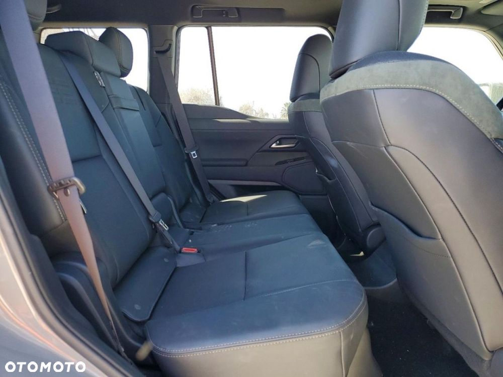 Lexus GX - 9