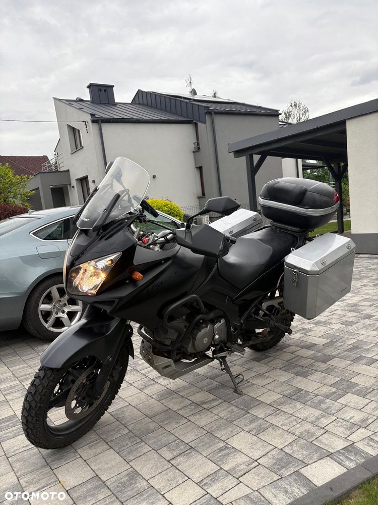 Suzuki V-STROM - 2