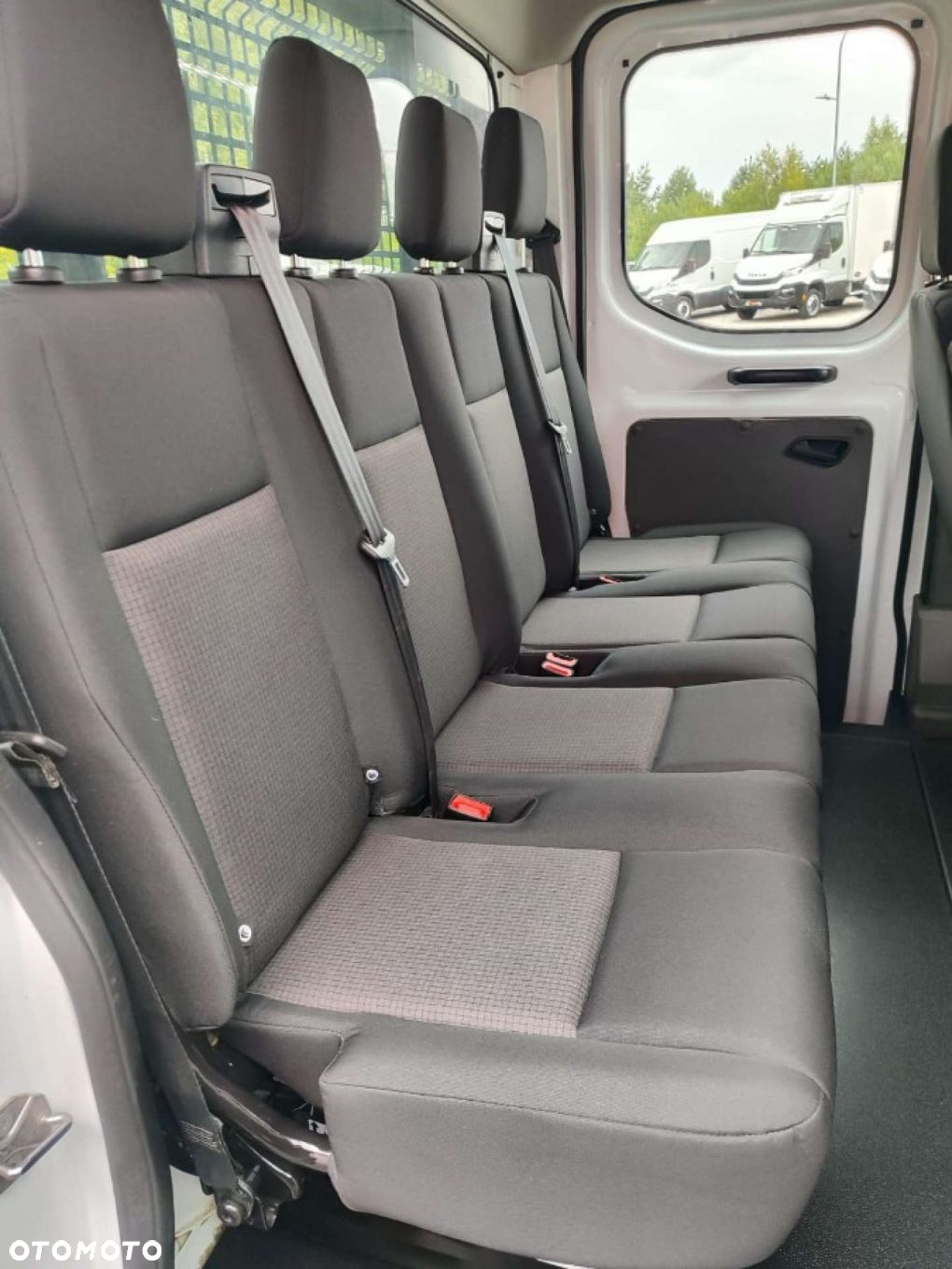 Ford Transit - 13