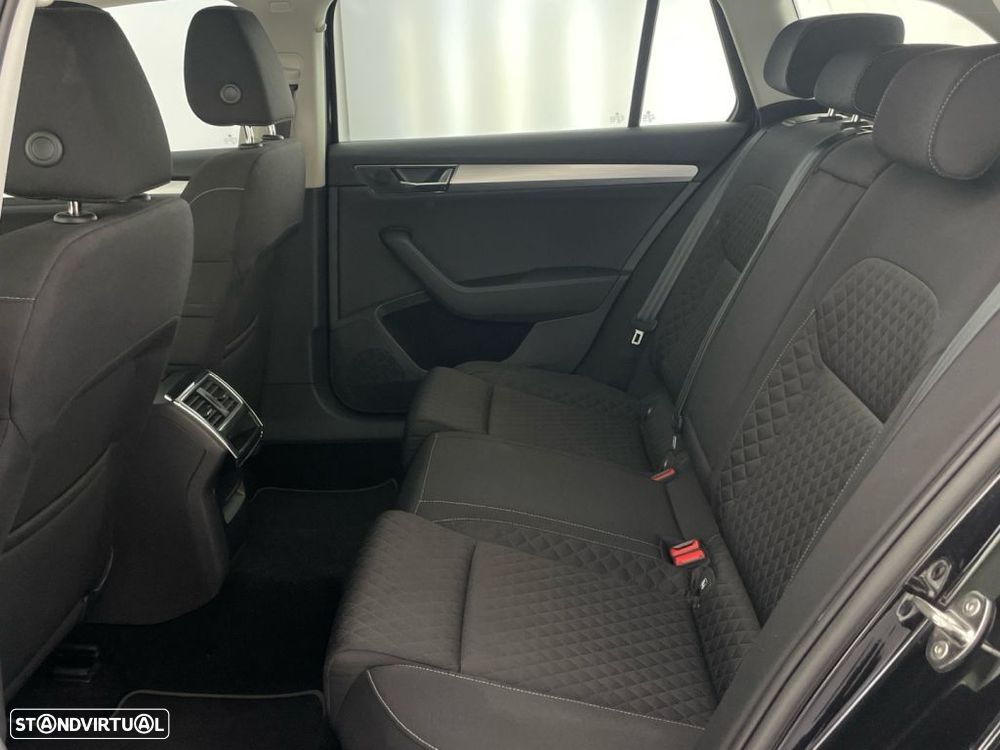 Skoda Superb Break 2.0 TDI Ambition DSG - 12
