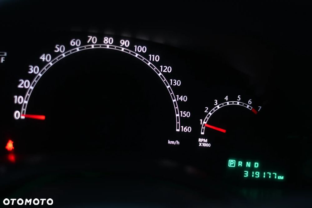 Chrysler Pacifica - 16