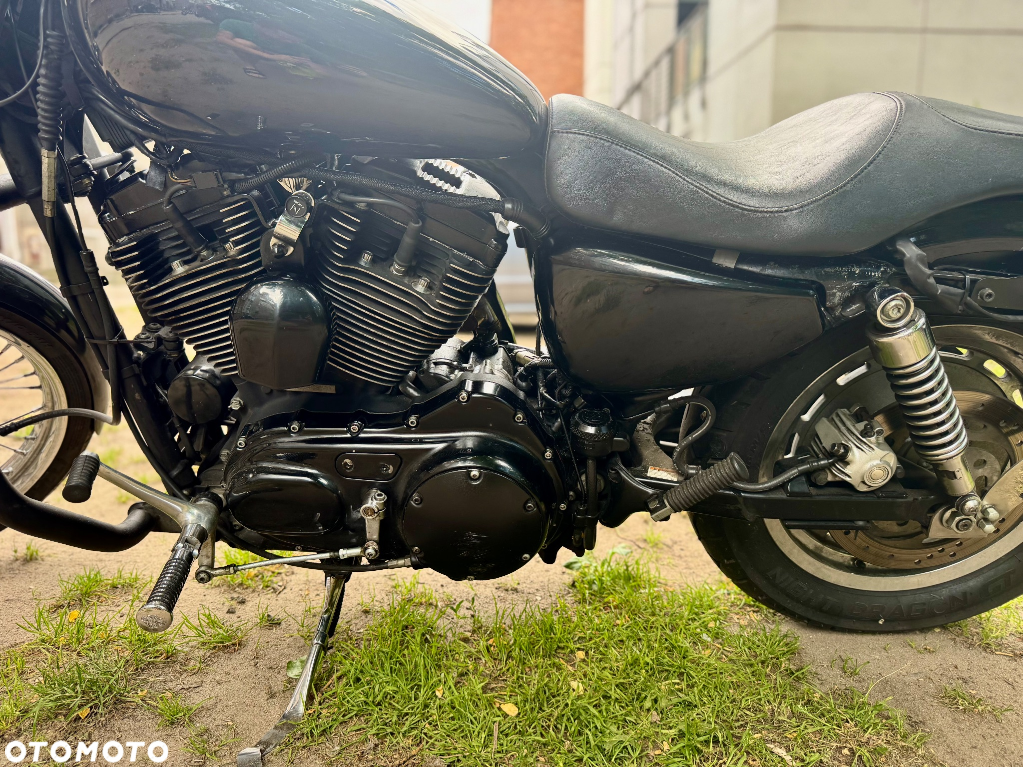 Harley-Davidson Sportster Custom 1200C - 8
