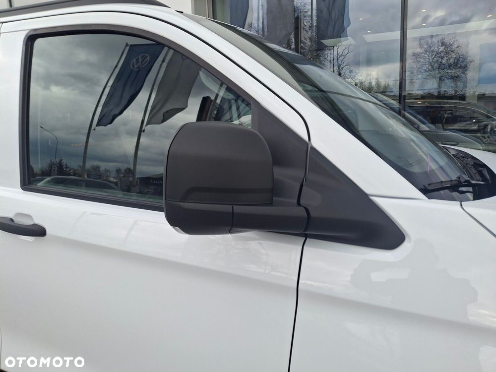 Volkswagen Transporter Furgon 2.0 TDI 150 KM automat - 12