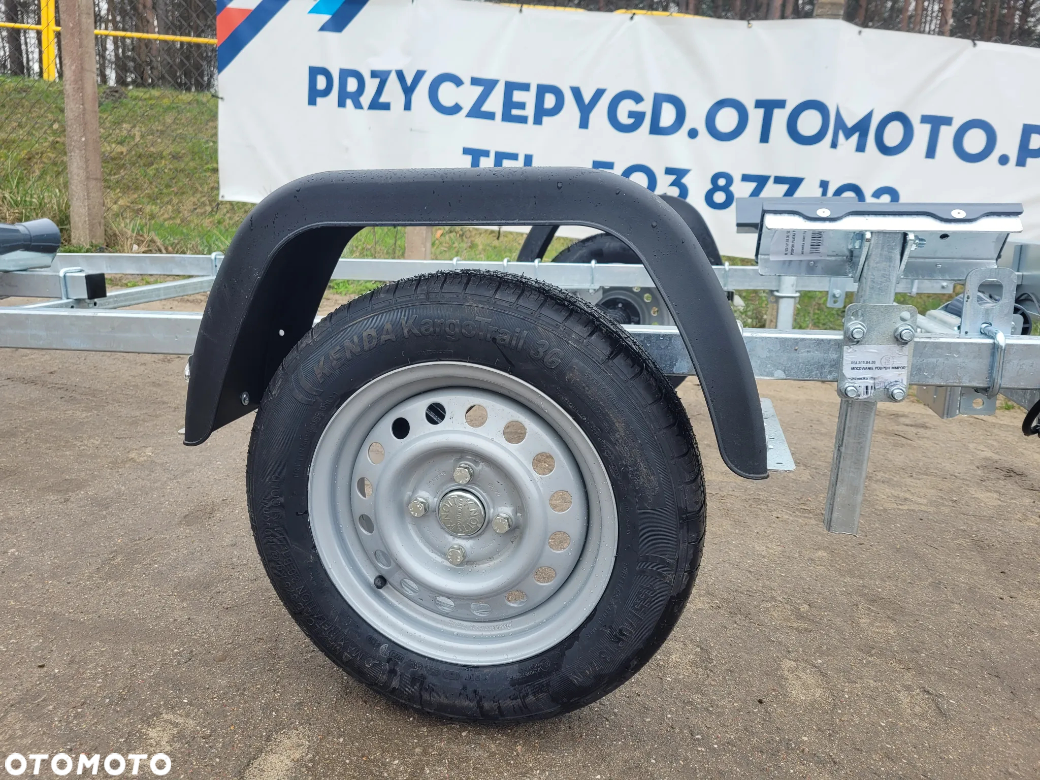 TEMARED Przyczepa podłodziowa B05/050/18 pod łódź 4,2m - 8