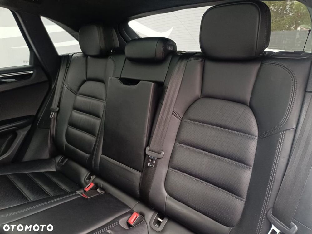 Porsche Macan - 22