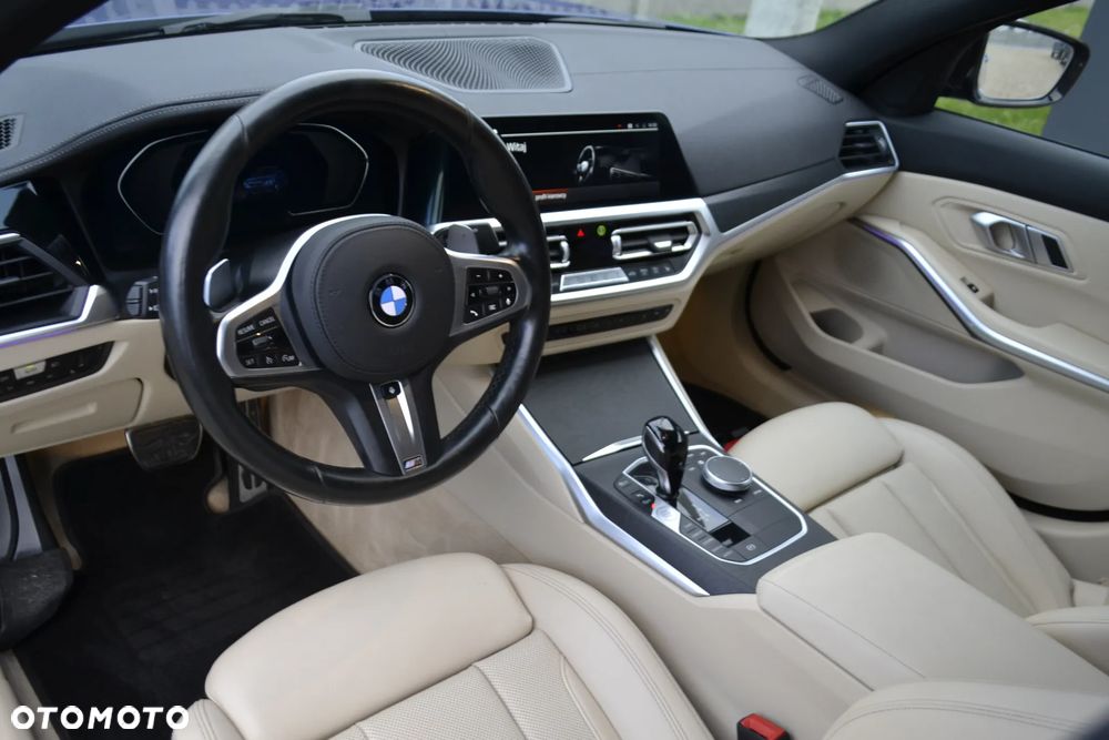 BMW Seria 3 330i xDrive M Sport sport - 20