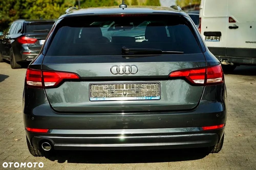 Audi A4 - 5