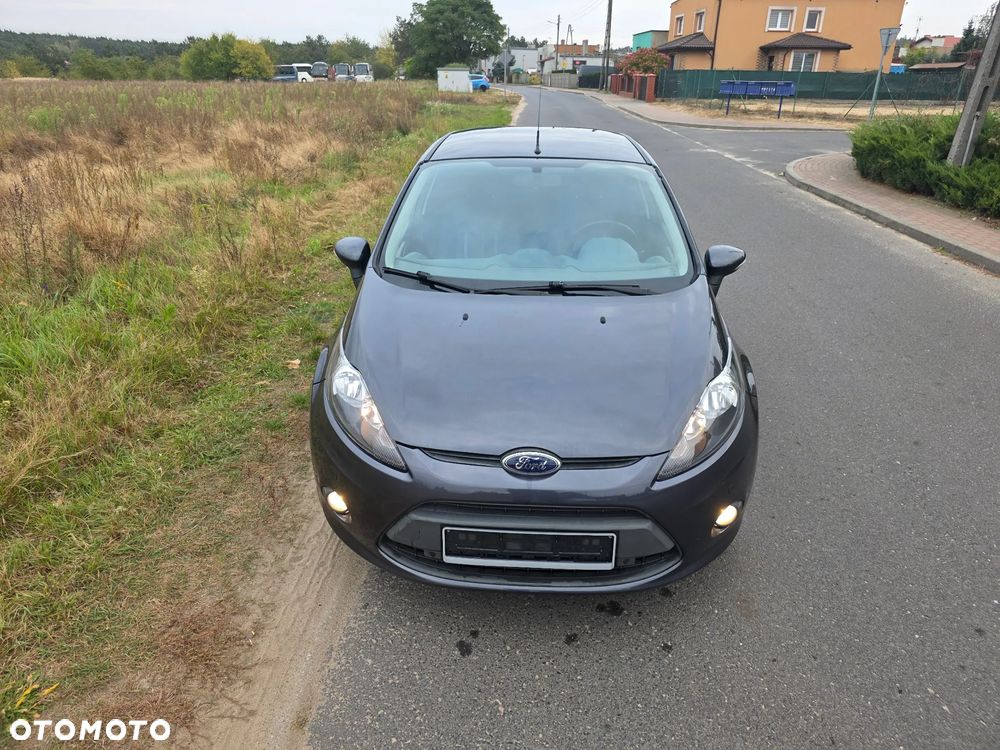 Ford Fiesta - 8