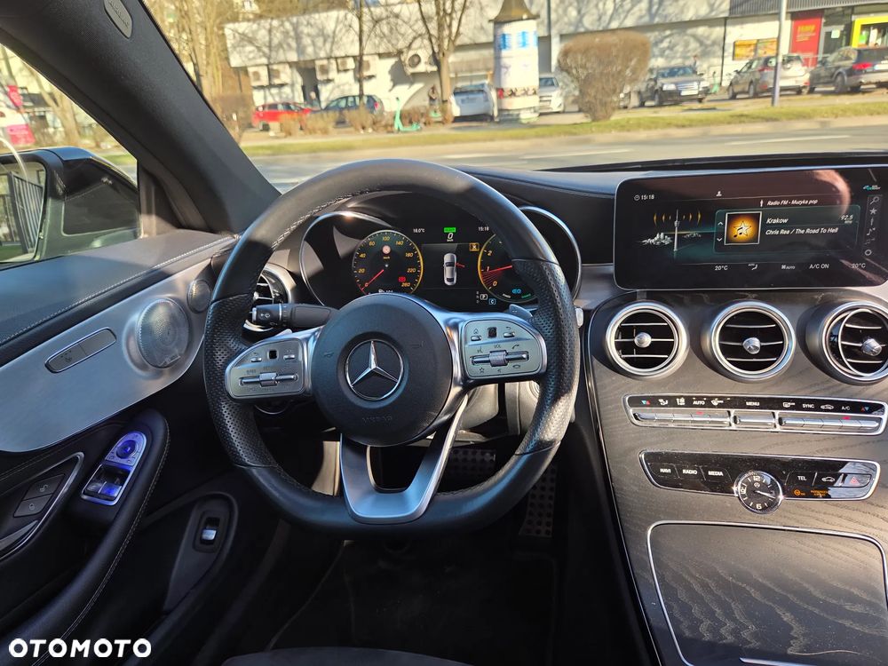 Mercedes-Benz Klasa C 200 4MATIC 9G-TRONIC - 28