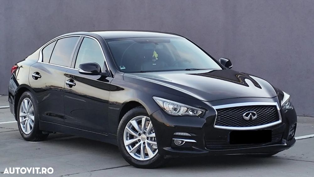 Infiniti Q50 - 1