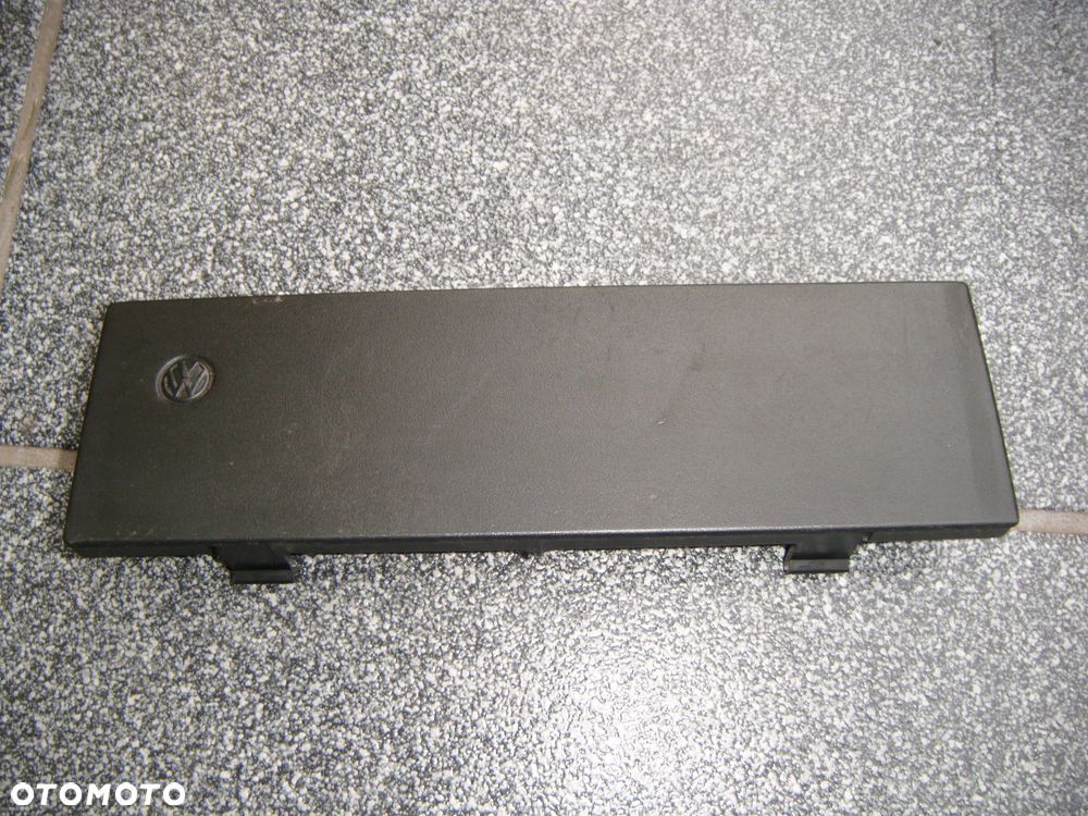 vw passat b5 lift zaślepka pod radio  w kokpit  1h0857231a - 1