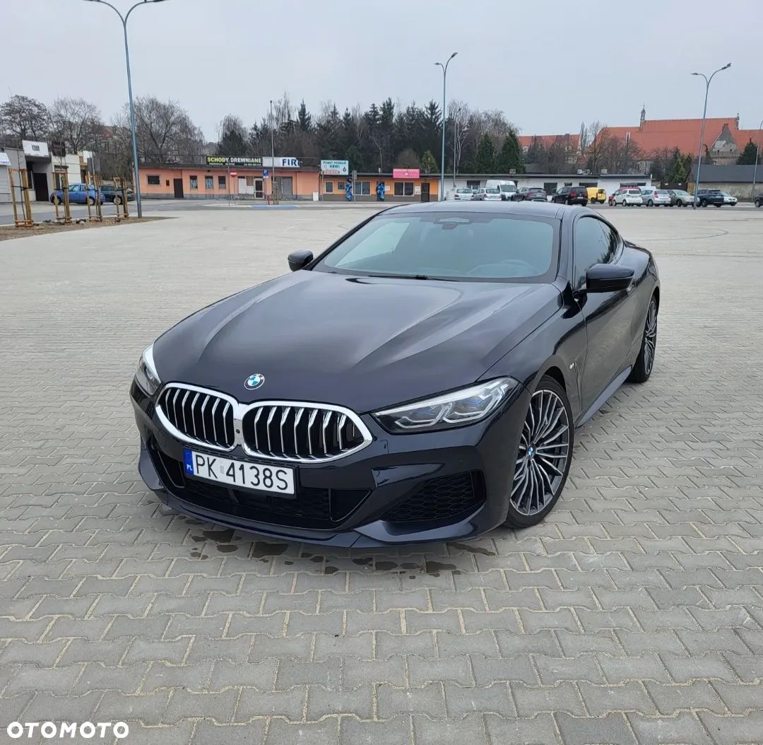 BMW Seria 8 M850i xDrive - 1
