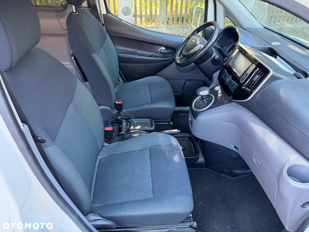 Nissan NV200 Evalia (mit Batterie) Tekna - 10