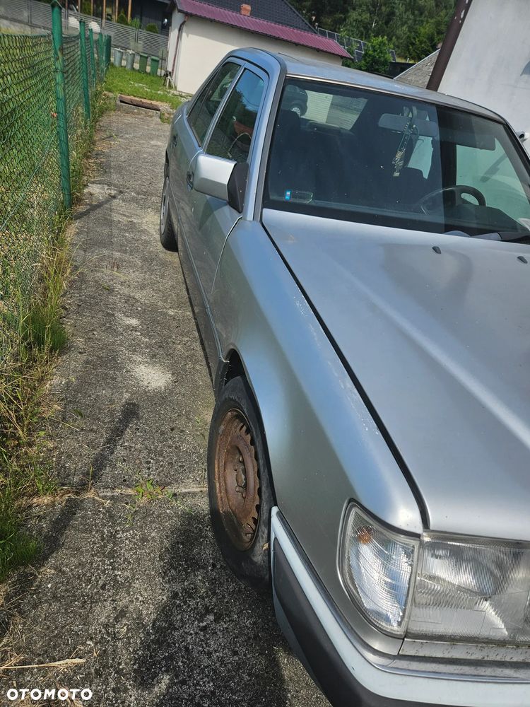 Mercedes-Benz W124 (1984-1993) - 5