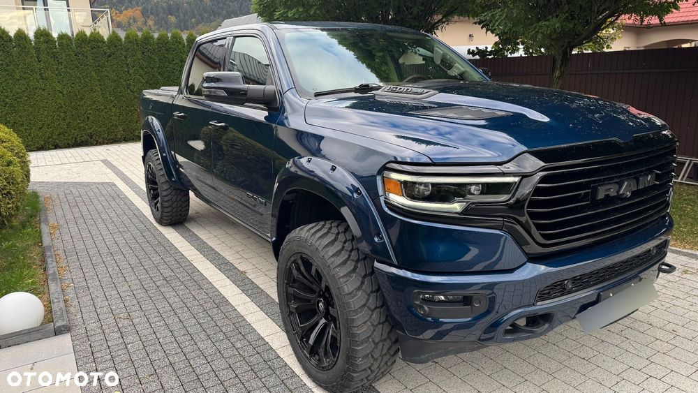RAM 1500 5.7 eTorque Crew Cab Shortbed Longhorn Chrome - 3