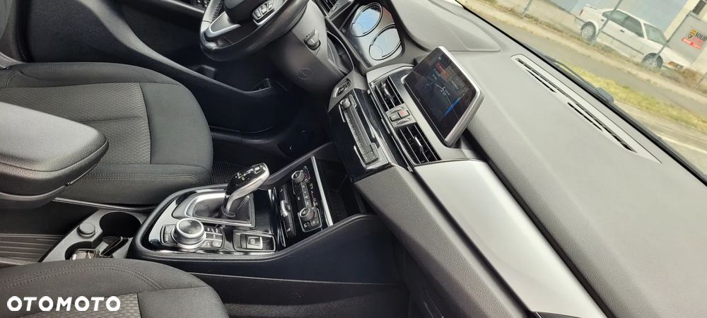 BMW Seria 2 216d Active Tourer - 26
