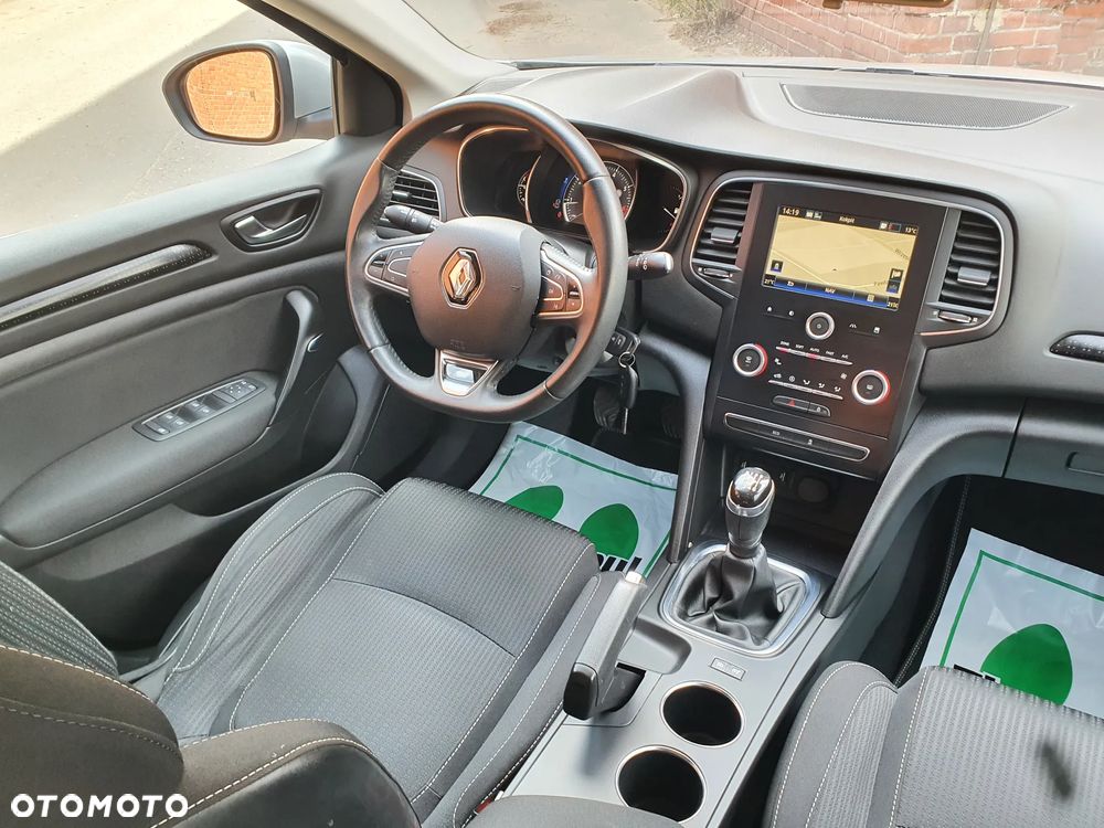 Renault Megane ENERGY TCe 100 INTENS - 9