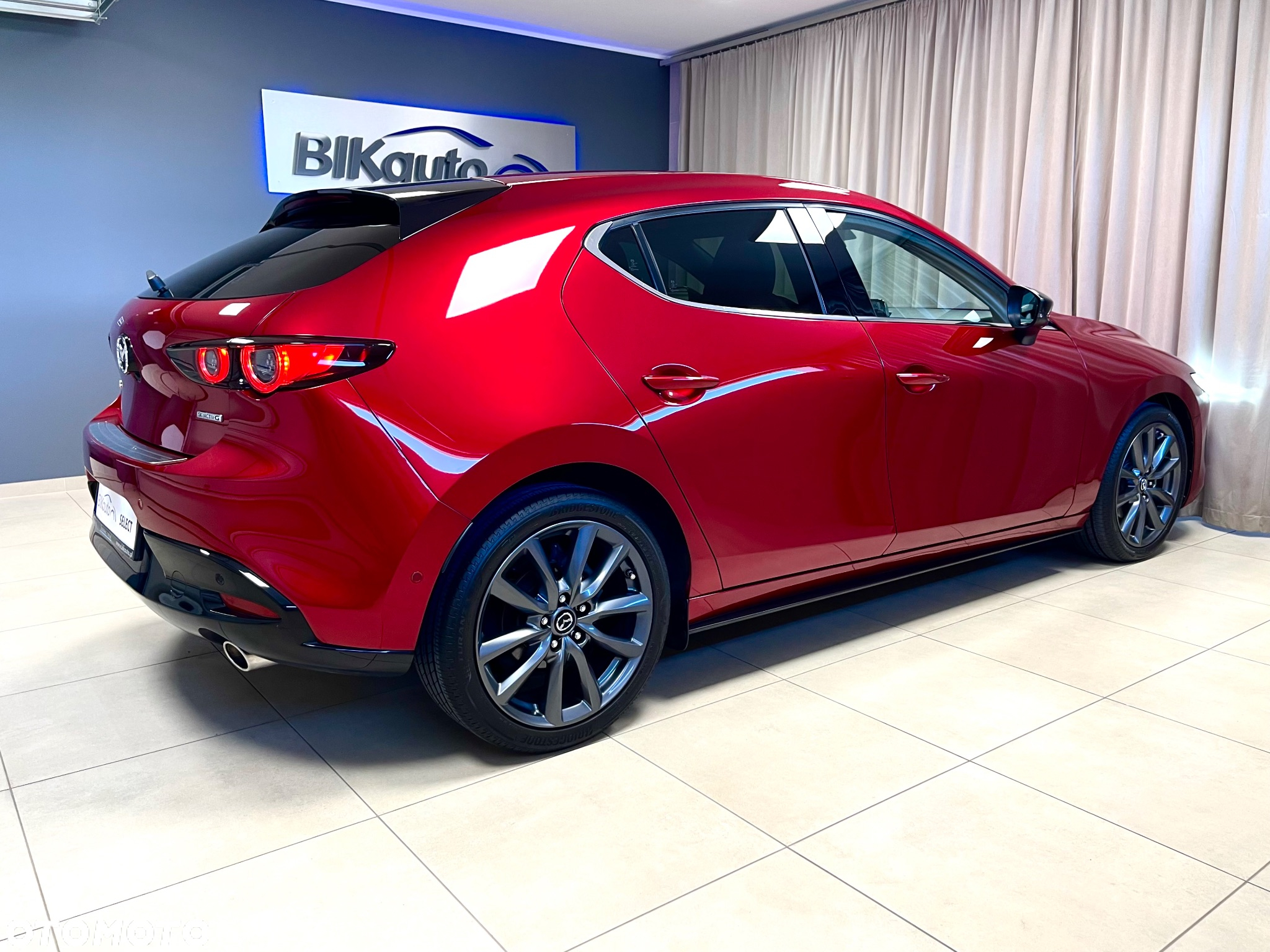 Mazda 3 2.0 mHEV Hikari - 6