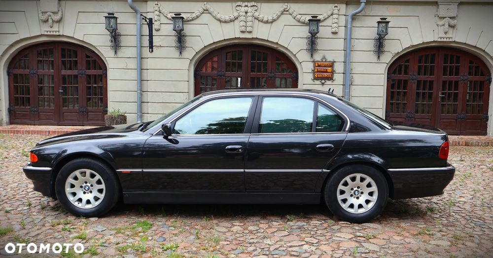 BMW Seria 7 - 6