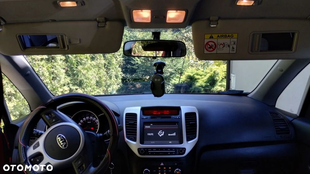 Kia Venga 1.4 M - 9