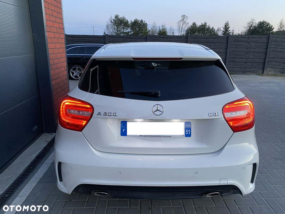 Mercedes-Benz Klasa A 200 CDI 7G-DCT AMG Line - 24